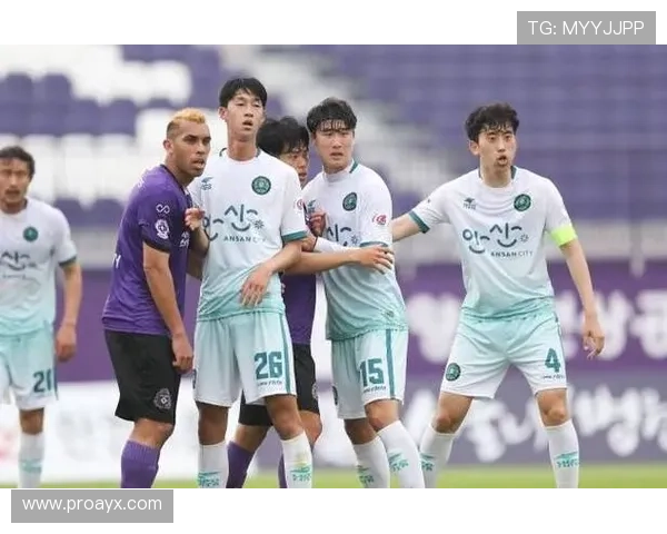 浦项制铁足球俱乐部:续写辉煌,力争新赛季突破! 浦项制铁足球俱乐部:续写辉煌,力争新赛季突破!