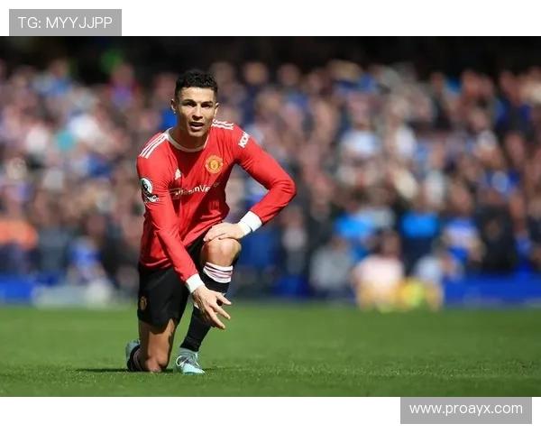 C罗强势回归，曼联主场迎战利物浦引爆足坛焦点战